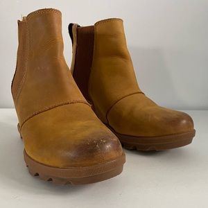 Sorrel Joan of Arctic Wedge Boots Tan Nubuck